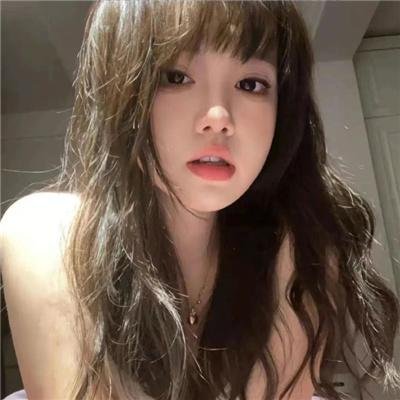 劳拉·马尔斯的眼睛